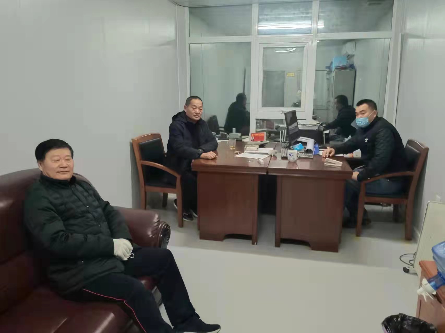 支委会.jpg