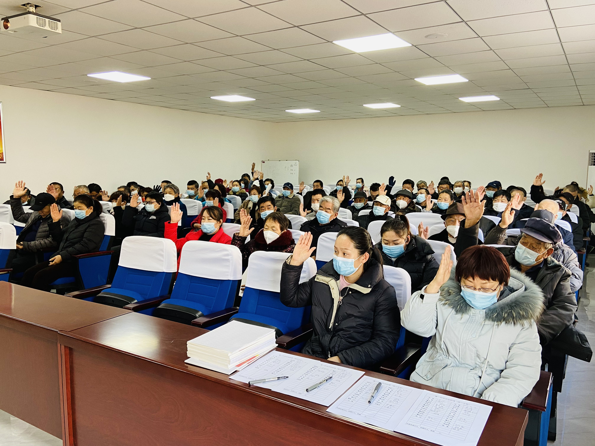3c2fe3121a7216a39d96f44bb33501e_副本.jpg