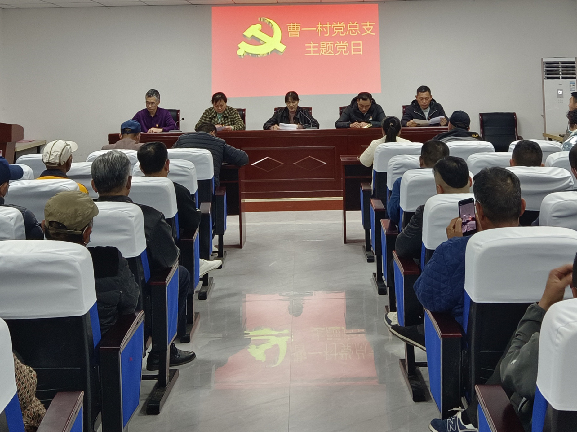 93f4f281a0c13a7b2dfedd6b65f99b1_副本_副本.jpg