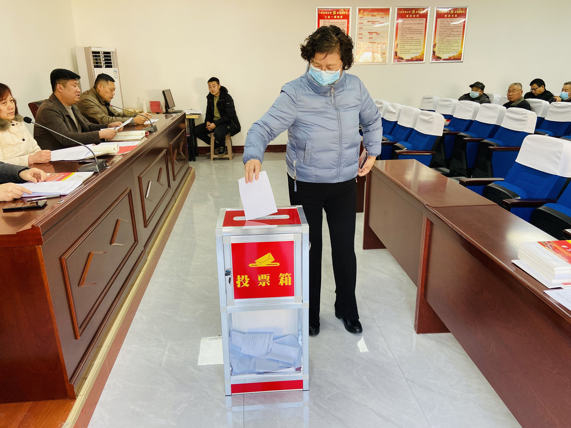 fe39a9d99ce28e4c29b4b408e5ef42e_副本.jpg